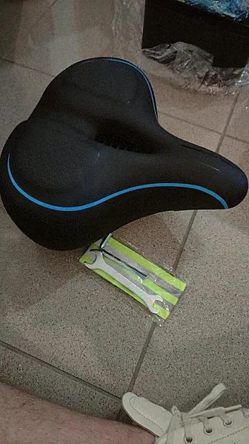 Bicycle Seat Brand New Never used very confortable