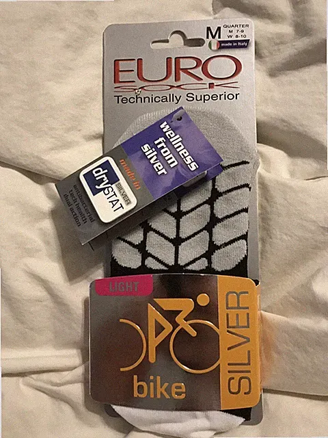 Euro Silver Bike Socks Light Cycle Quarter Size Medium. Men 7-9, W 8-10