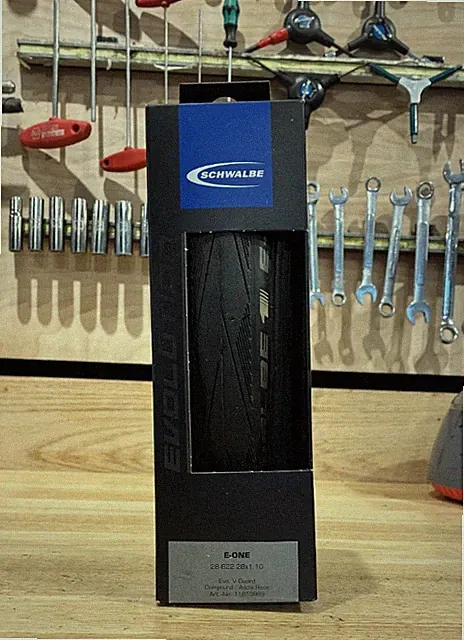 Schwalbe E-ONE, 700 X 28mm, Black, ADDIX, V-Gaurd