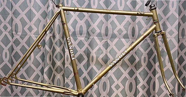 Vintage European Road Bike Frame - Vanoli 54cm